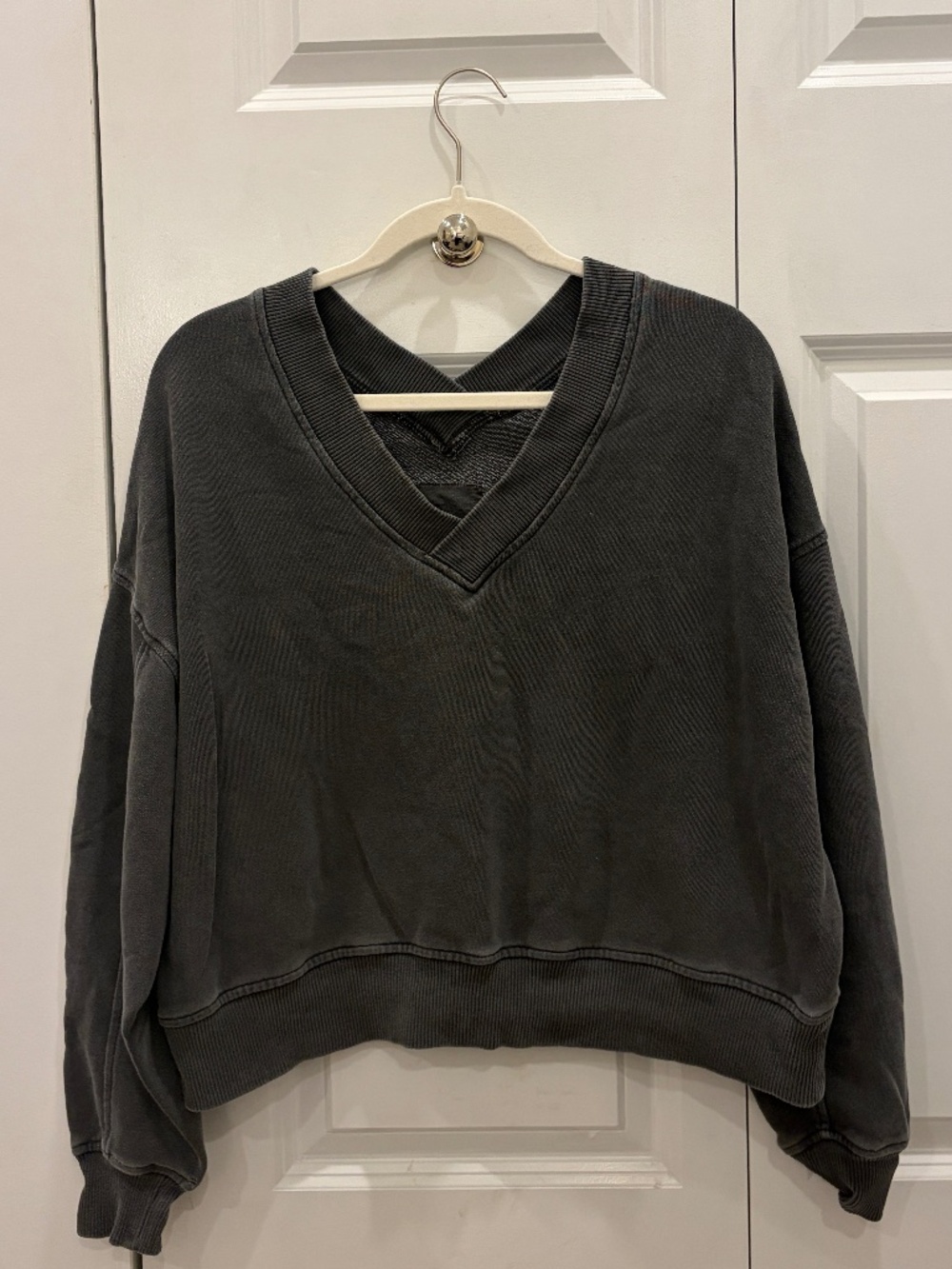 Aerie Gray Go-To V Neck Sweatshirt